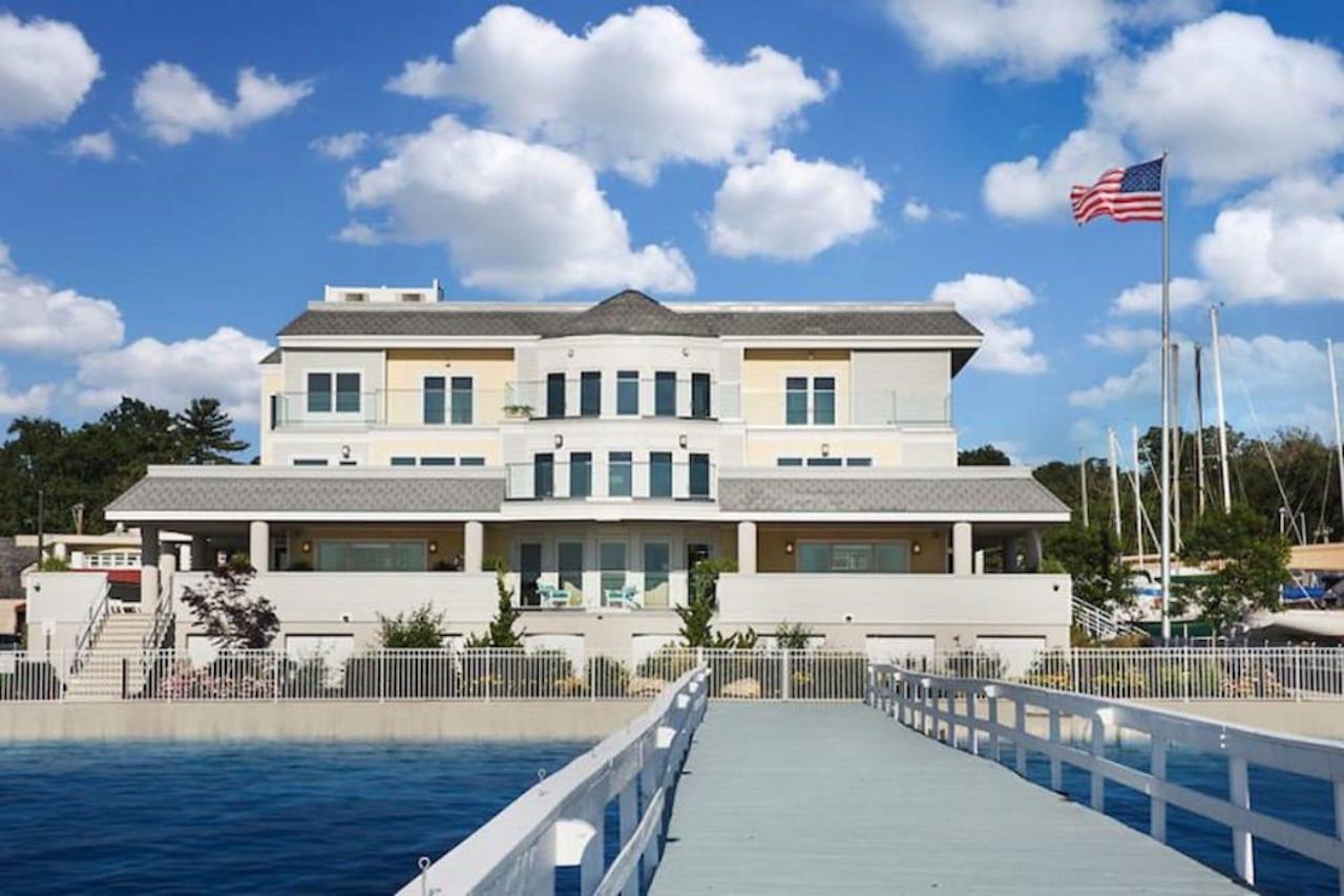 Knickerbocker Yacht Hotel Port Washington Bagian luar foto